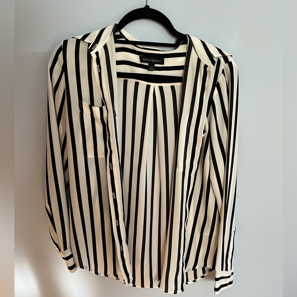 Banana Republic Black Striped shirt
